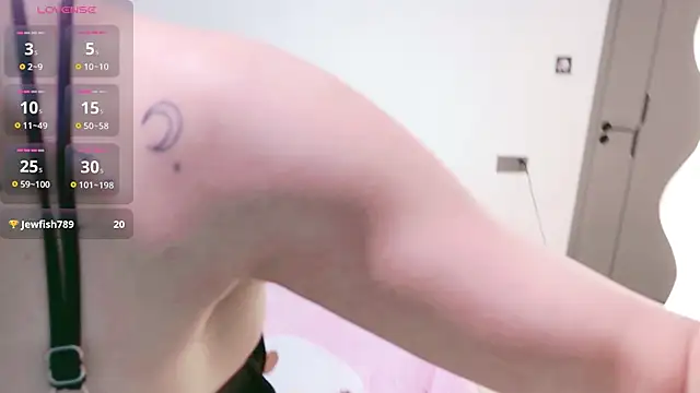 Snapshot of schoolgirl-nurse chatting on 01.19.26 schoolgirl-nurse online show from 01.19.26