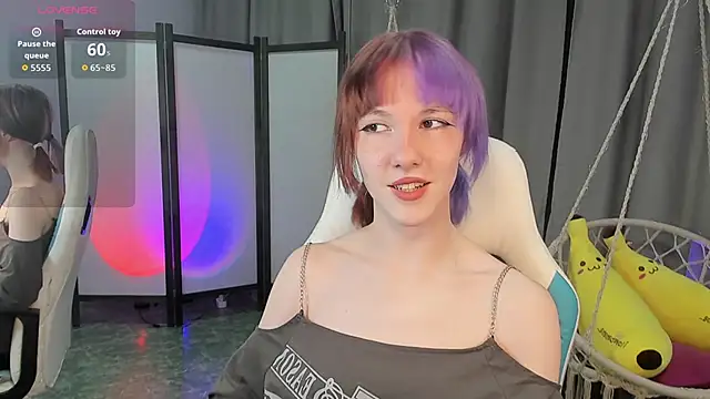 Snapshot of JessieRich chatting on 10.03.25 JessieRich online show from 10.03.25