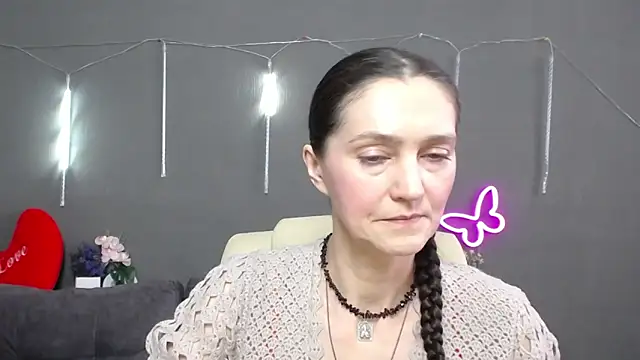 TayaFinch online show from 03.12.26