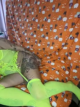 DIRTY PAISLEY X online show from 10.12.25