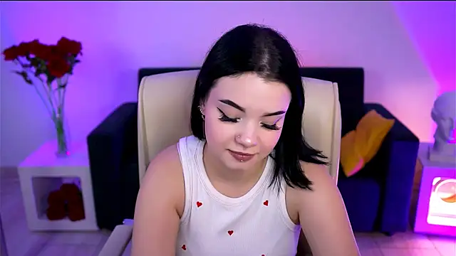 leslierowe  online show from 09.21.25