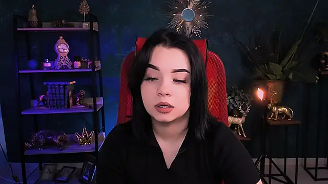 leslierowe  online show from 10.10.25