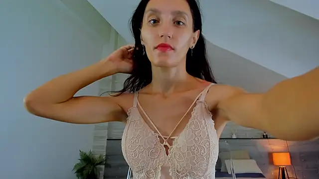 skinnystar  online show from 10.27.25