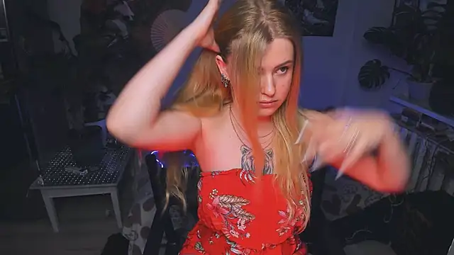Alexa  Pears online show from 09.17.25