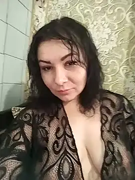 Mia24Blove online show from 07.12.26