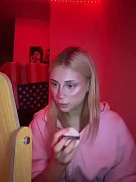 Snapshot of mexicaim chatting on 10.08.25 mexicaim online show from 10.08.25