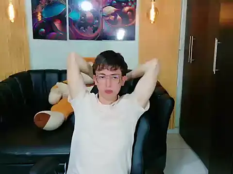 Dominic Carmine online show from 10.16.25