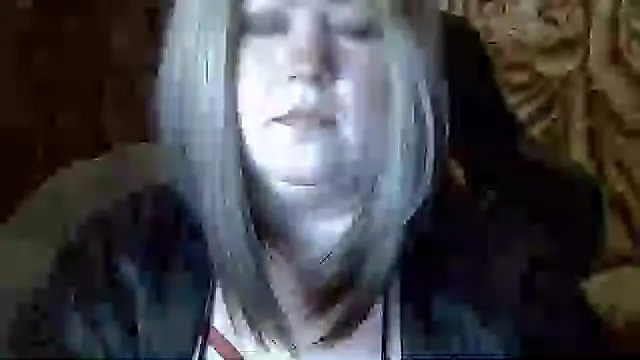 Snapshot of YuliiaSan chatting on 10.03.25 YuliiaSan online show from 10.03.25