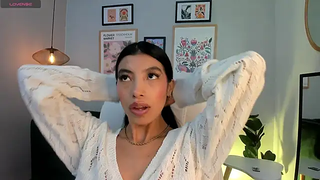 Tiffany Low online show from 04.19.26