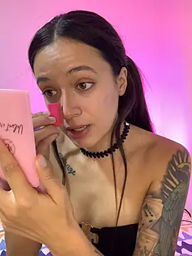 MiQeilaSweet online show from 03.12.26