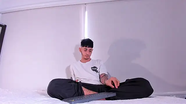 j martony online show from 11.25.25