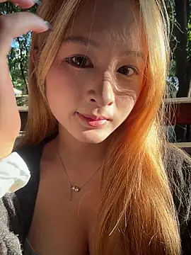 yuki june online show from 10.27.25