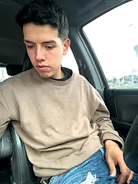 mattebret11 online show from 09.23.25