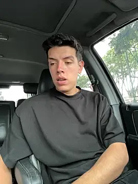 mattebret11 online show from 09.28.25