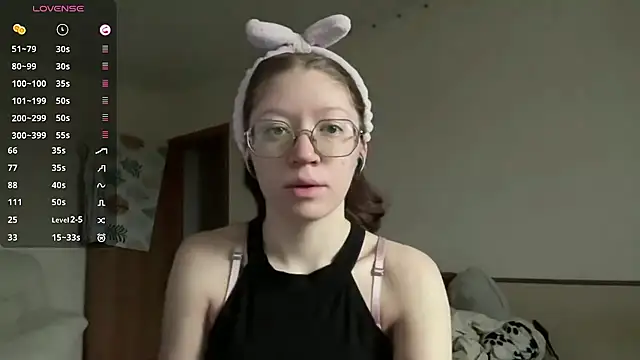 MargarettNewbie online show from 10.28.25