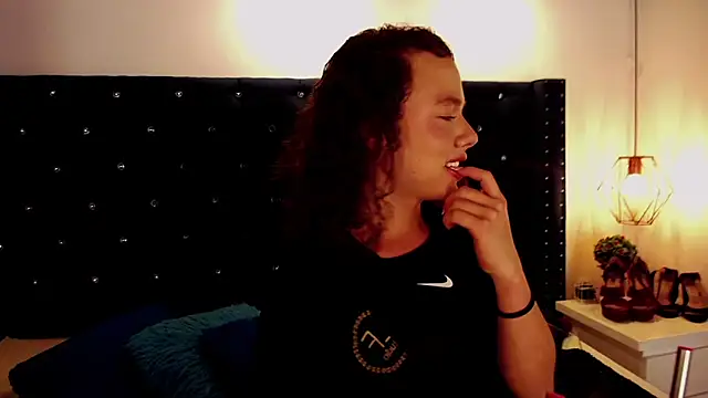 Snapshot of bycandy_ chatting on 10.09.25 bycandy  online show from 10.09.25