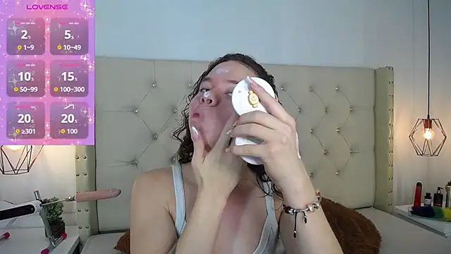 Snapshot of bycandy_ chatting on 11.03.25 bycandy  online show from 11.03.25