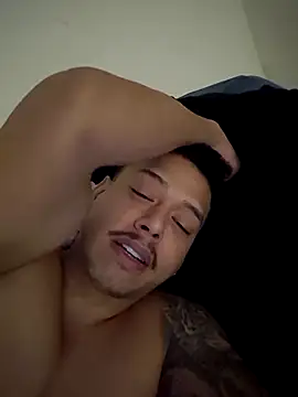 Snapshot of maicon9339 chatting on 10.29.25 maicon9339 online show from 10.29.25