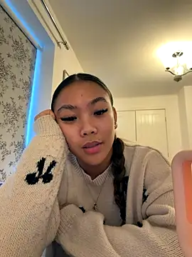 MissCherryyxox online show from 09.24.25