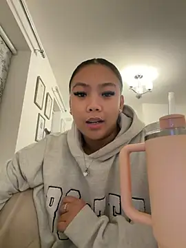 MissCherryyxox online show from 09.26.25