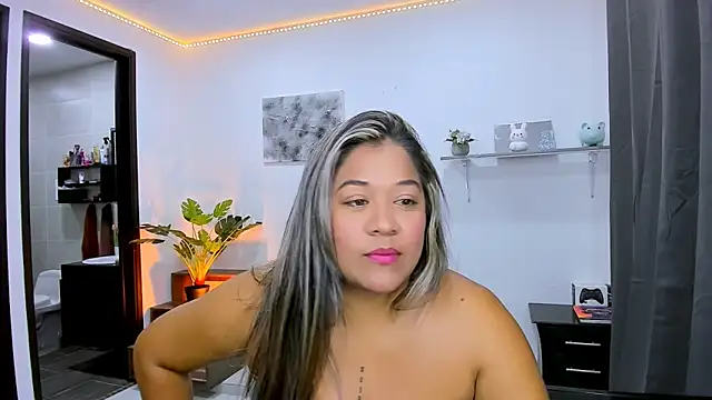 vane kitten online show from 09.17.25