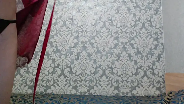 Kate  Loves online show from 10.11.25