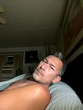 countryboi2002 online show from 10.08.25