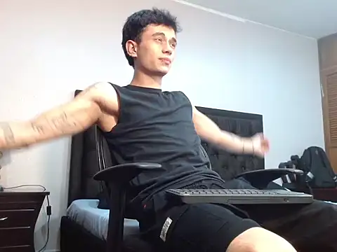 Snapshot of jaico_santos chatting on 09.30.25 jaico santos online show from 09.30.25