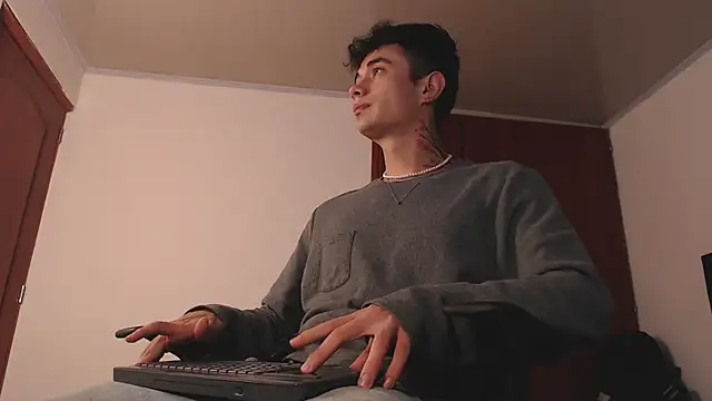 jaico santos online show from 11.29.25