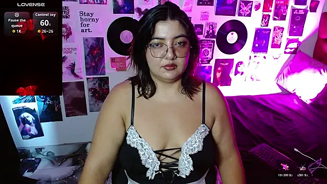 Roxy f w online show from 04.09.26