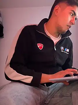 tomy hot20 online show from 09.22.25