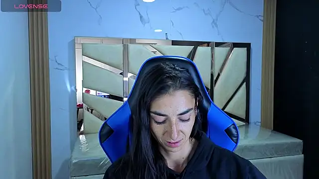 Maily a  online show from 02.24.26