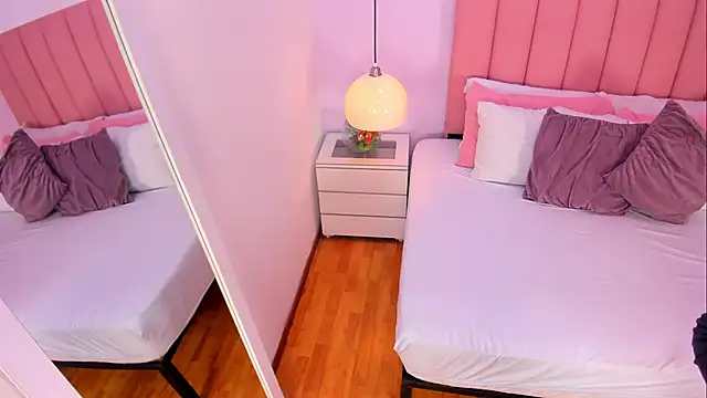 Amy Ferreira online show from 09.24.25