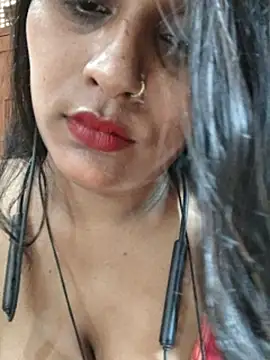 Jasmine Januja online show from 06.25.26