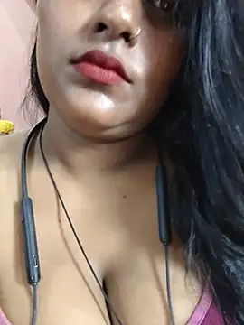 Jasmine Januja online show from 07.06.26