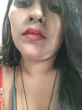 Jasmine Januja online show from 07.07.26