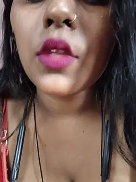 Jasmine Januja online show from 07.17.26