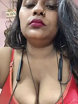 Jasmine Januja online show from 07.30.26