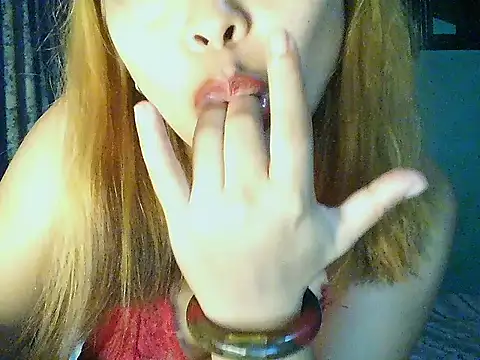 Snapshot of AsianKelly69 chatting on 10.15.25 AsianKelly69 online show from 10.15.25