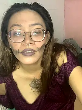 Snapshot of Vivory_Sweet chatting on 11.01.25 Vivory Sweet online show from 11.01.25