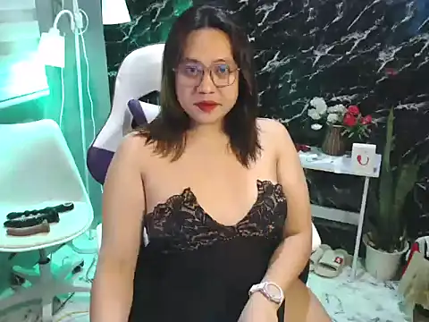 Snapshot of 1aquaticangel69 chatting on 12.19.25 1aquaticangel69 online show from 12.19.25