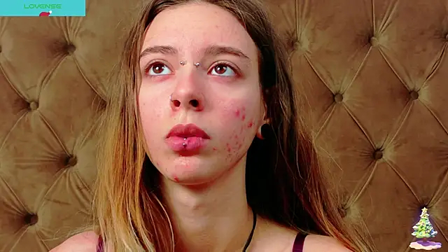 CoraVex online show from 12.14.25