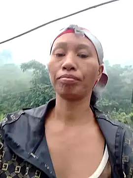 Snapshot of donna-bae chatting on 10.21.25 donna-bae online show from 10.21.25