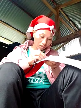 Snapshot of donna-bae chatting on 10.24.25 donna-bae online show from 10.24.25