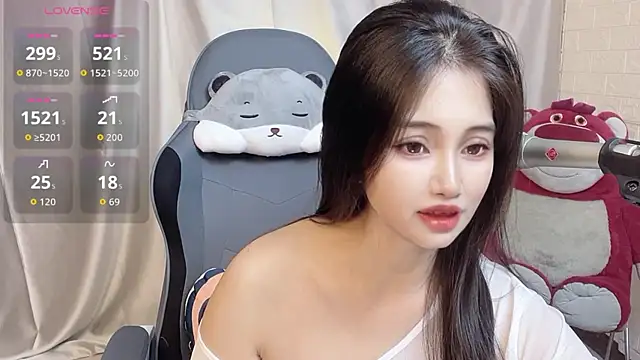 eos-chan online show from 10.24.25