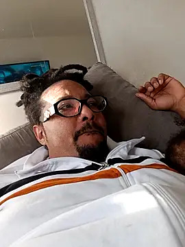 romero115 online show from 11.18.25