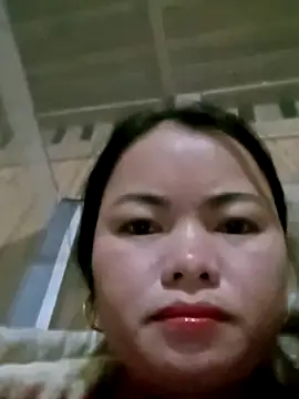 emly-xinh18 online show from 11.27.25