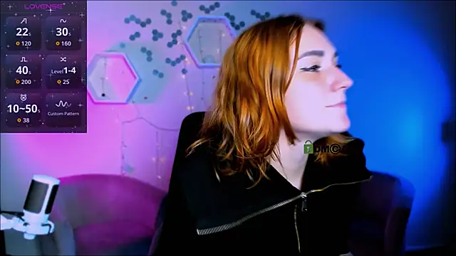 casey meow  online show from 11.10.25