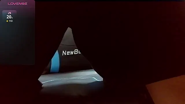 Snapshot of 18cmcast chatting on 09.29.25 18cmcast online show from 09.29.25