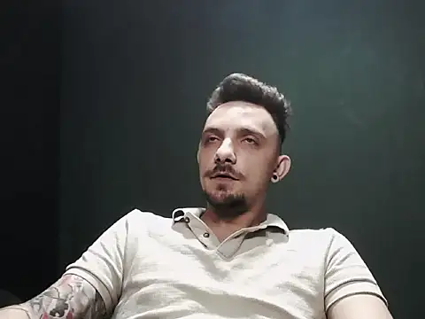 guesswhatbitch online show from 10.05.25